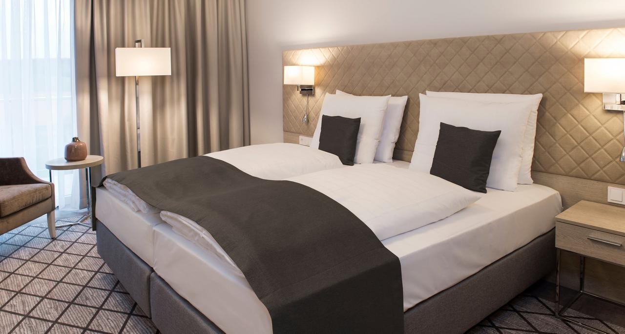 Victor'S Residenz-Hotel Teistungenburg מראה חיצוני תמונה