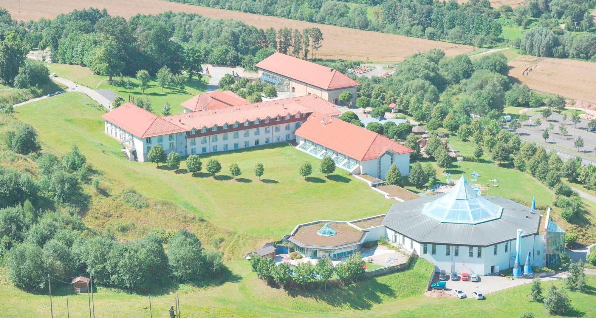 Victor'S Residenz-Hotel Teistungenburg מראה חיצוני תמונה